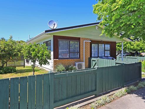 26 Usherwood Crescent, Akina
