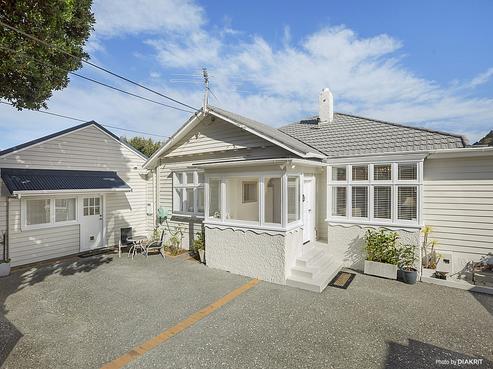 70 Dundas Street, Seatoun