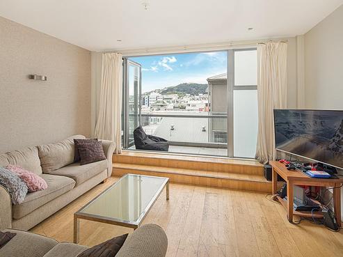 254/21 Left Bank, Te Aro