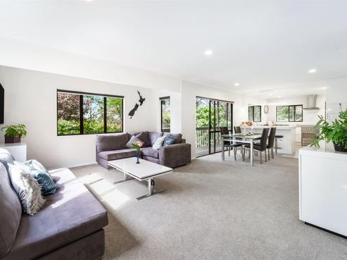 17C Waiora Road, Stanmore Bay
