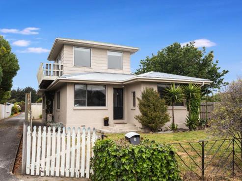 8 Aston Drive, Waimairi Beach