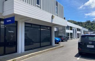 Small Affordable Office Space or Retail