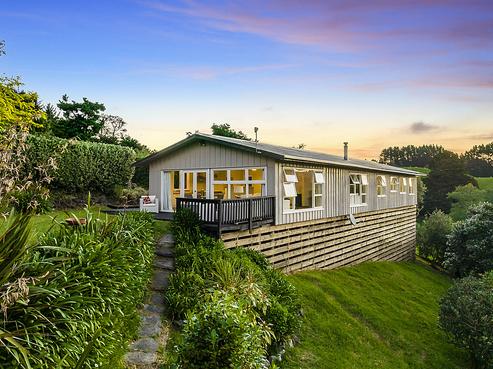 957 Weranui Road, Wainui