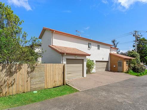 39 Tiri Tiri Road, Birkdale