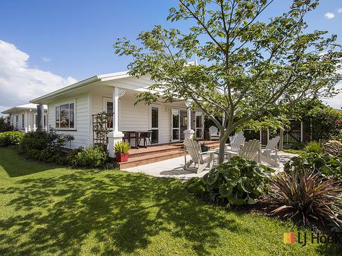 4 Sea Vista, Athenree
