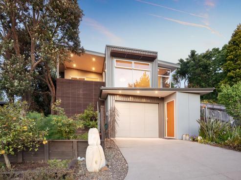 49 Tennis Court Road, Raumati South