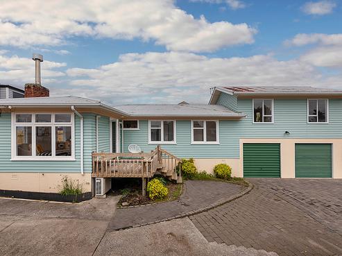 12 Kelkirk Street, Kelston