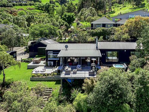 30 Sandy Beach Road, Governors Bay