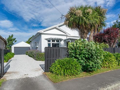 76 Caledonian Road, Saint Albans