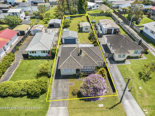 8 Waterview Road West, Takanini