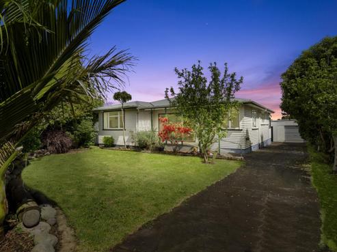 10 Old South Road, Okato
