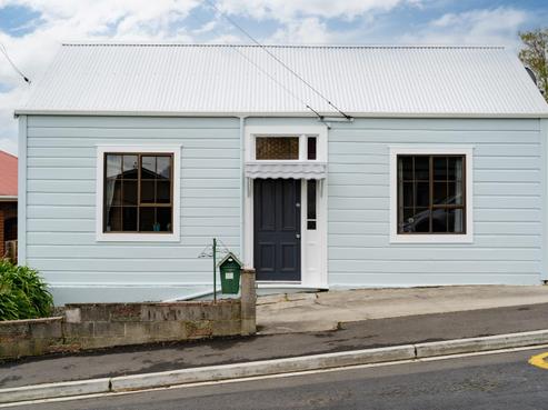 22 Peel Street, Mornington