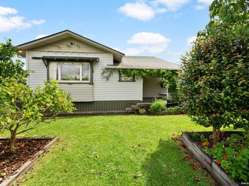 37 South Street, Papakura