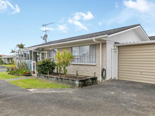 1/4 Ian Place, Glendene