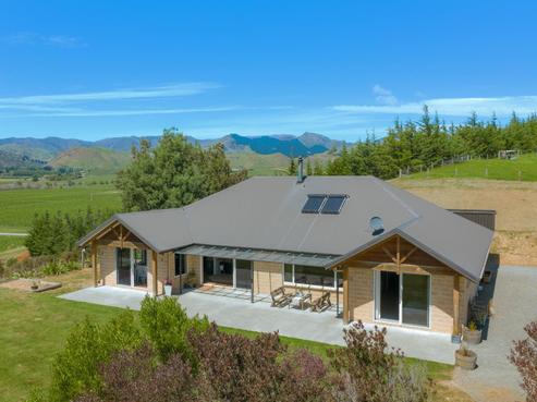 670 Hawkesbury Road, Fairhall
