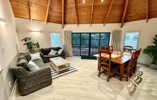 101 Karaka Place, Matarangi