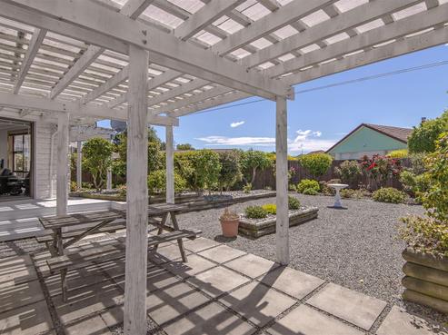 14 Springmead Place, Hornby