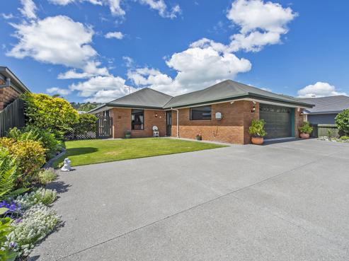 60 Mauger Drive, Heathcote Valley