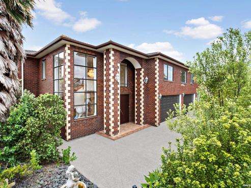 2 Ballintra Close, Pinehill