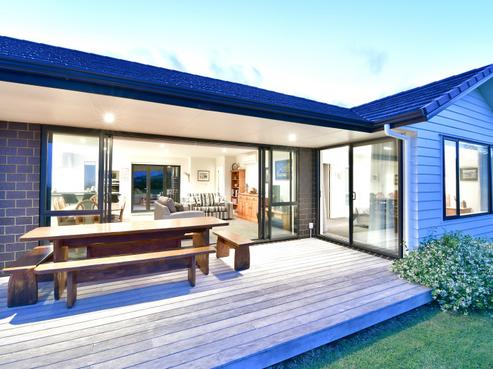 32 Grovenor Drive, Orewa
