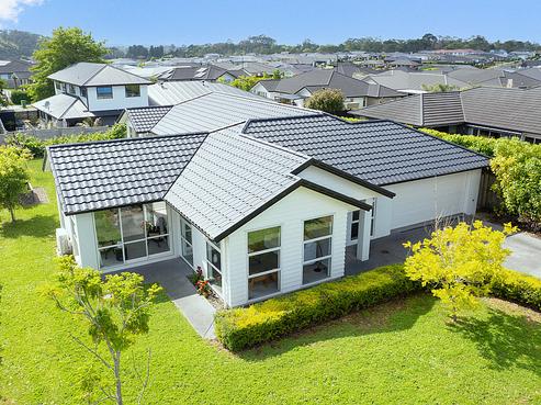 7 Pohutukawa Parade, Riverhead