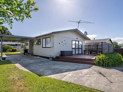 18 Malcolm Street, Martinborough