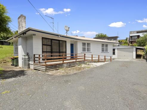 25 Manapouri Place, Glenview