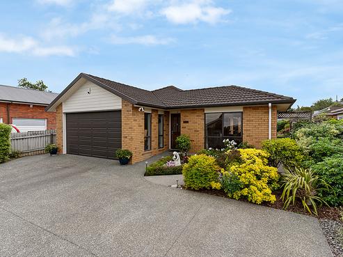 68 Tawa Road, One Tree Hill
