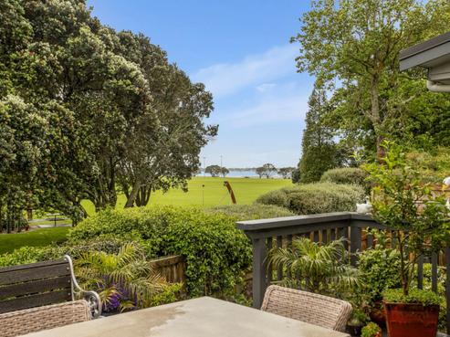 43 Armein Road, Panmure