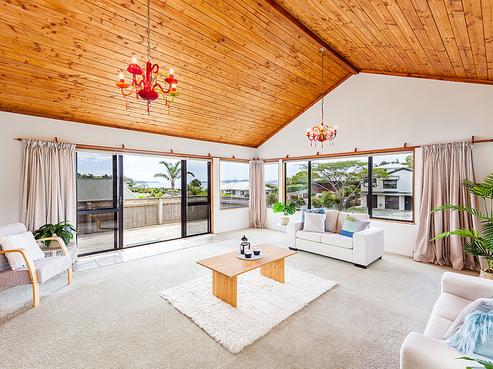 7 Governor Grey Road, Snells Beach