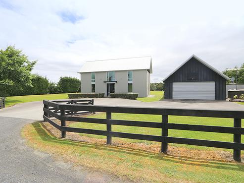 78C Black Road, Otatara