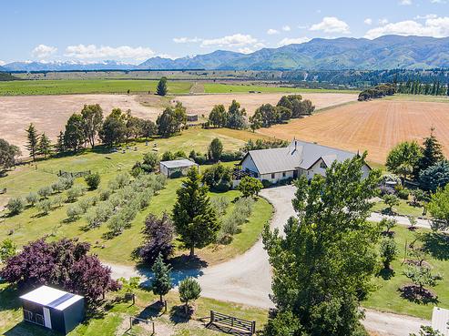 1153 Wanaka-luggate Highway, Luggate