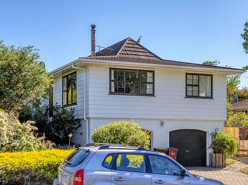6 Miro Street, Masterton