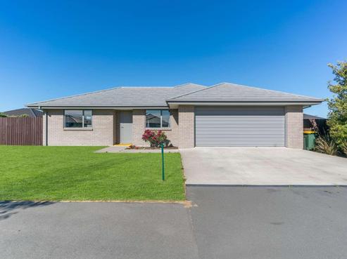 100 Strauss Drive, Rolleston