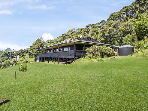 15 Mildon Road, Waitakere