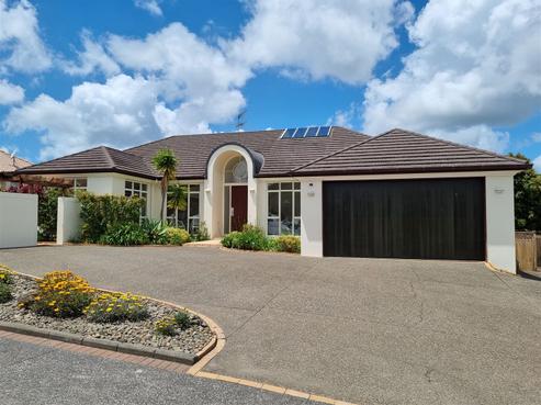 5 Kentia Way, Somerville