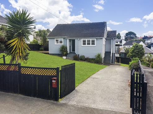 18 Inglewood Street, Waiotaiki Bay