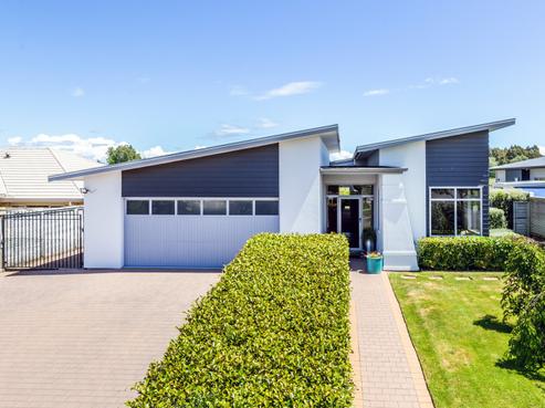 23 Jarden Mile, Nukuhau