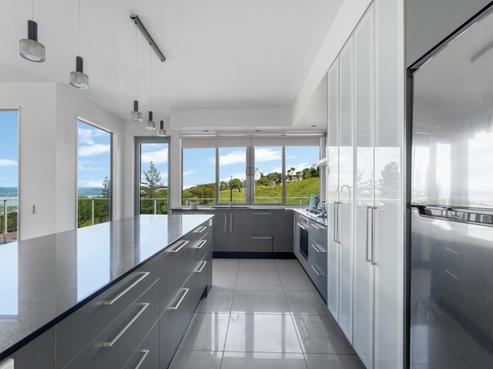 366 Princes Drive, Britannia Heights