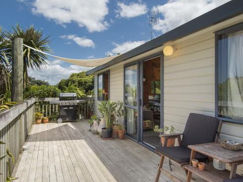 4 Koutunui Road, Athenree