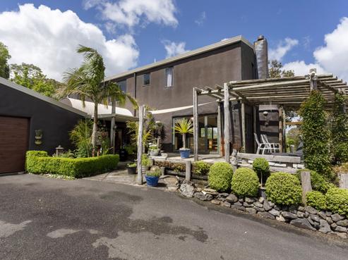 63 Ranfurly Road, Feilding