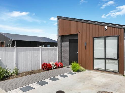 3 Herekino Street, Westgate
