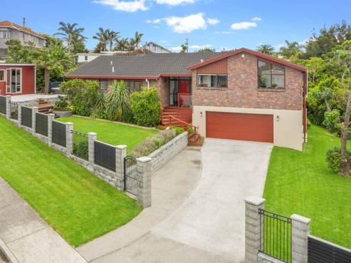 4 Mariner Drive, Gulf Harbour
