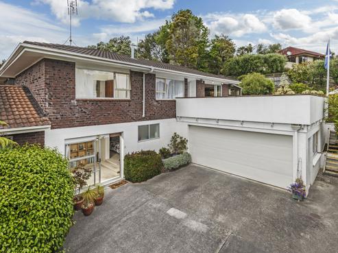 2/4 Celina Place, Browns Bay