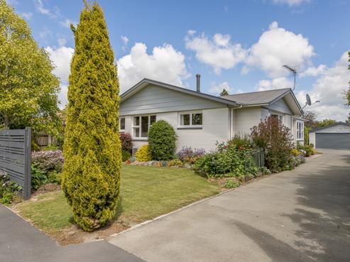 13 Longden Street, Darfield