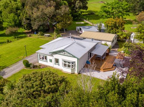 458 State Highway 53, Featherston