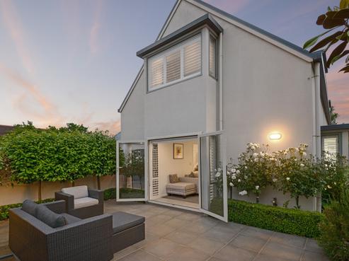 20A Mays Road, Saint Albans