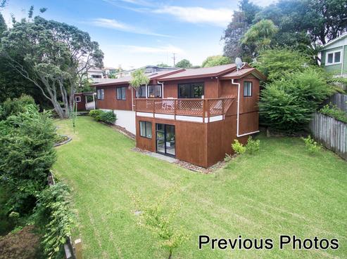 16A Arran Road, Browns Bay