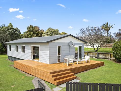 24 Taihiki Road, Clarks Beach