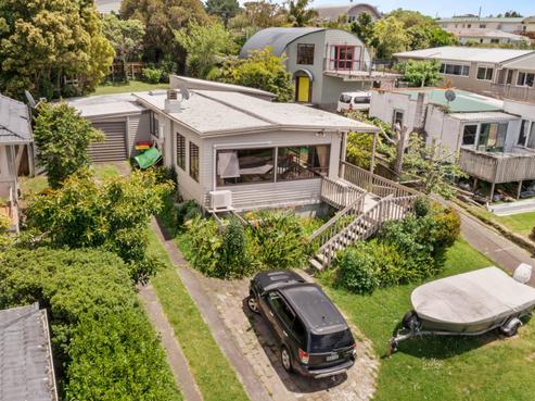 13 Sealy Road, Torbay